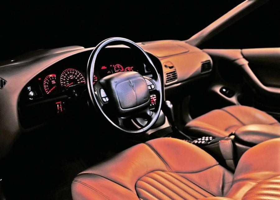  Pontiac Bonneville SE 1996 года  (фото 2 из 3)